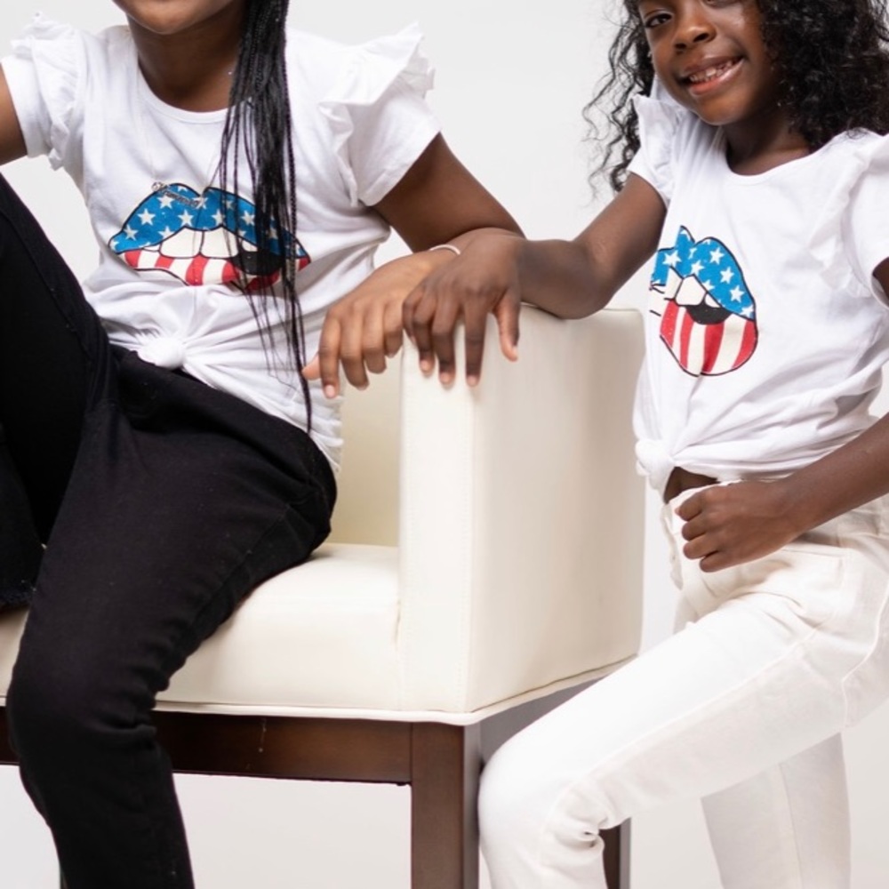 AMERICAN FLAG RUFFLE LIPS TEE - Picture 2 of 4